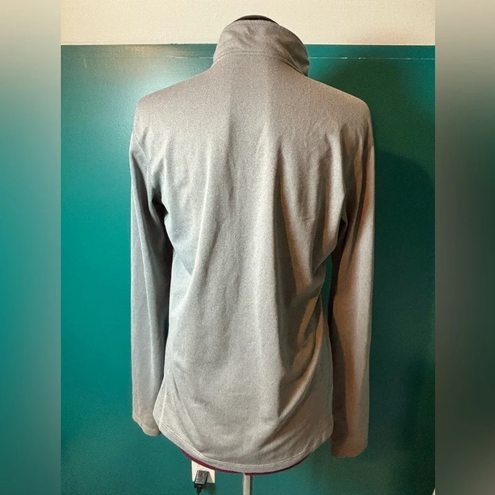 Nike Gray Quarter-Zip Women’s Athletic Pullover